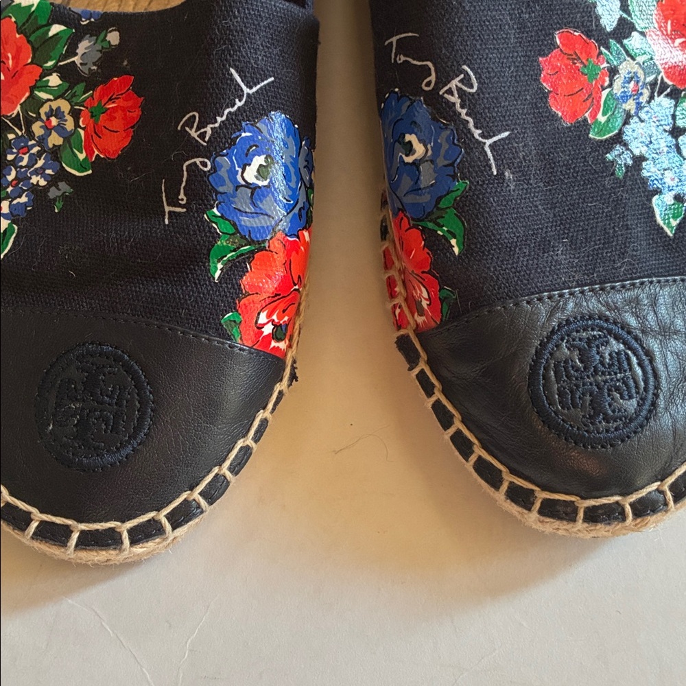 Tory Burch Navy Tea Rose Espadrilles Flats 6.5 - Picture 4 of 9